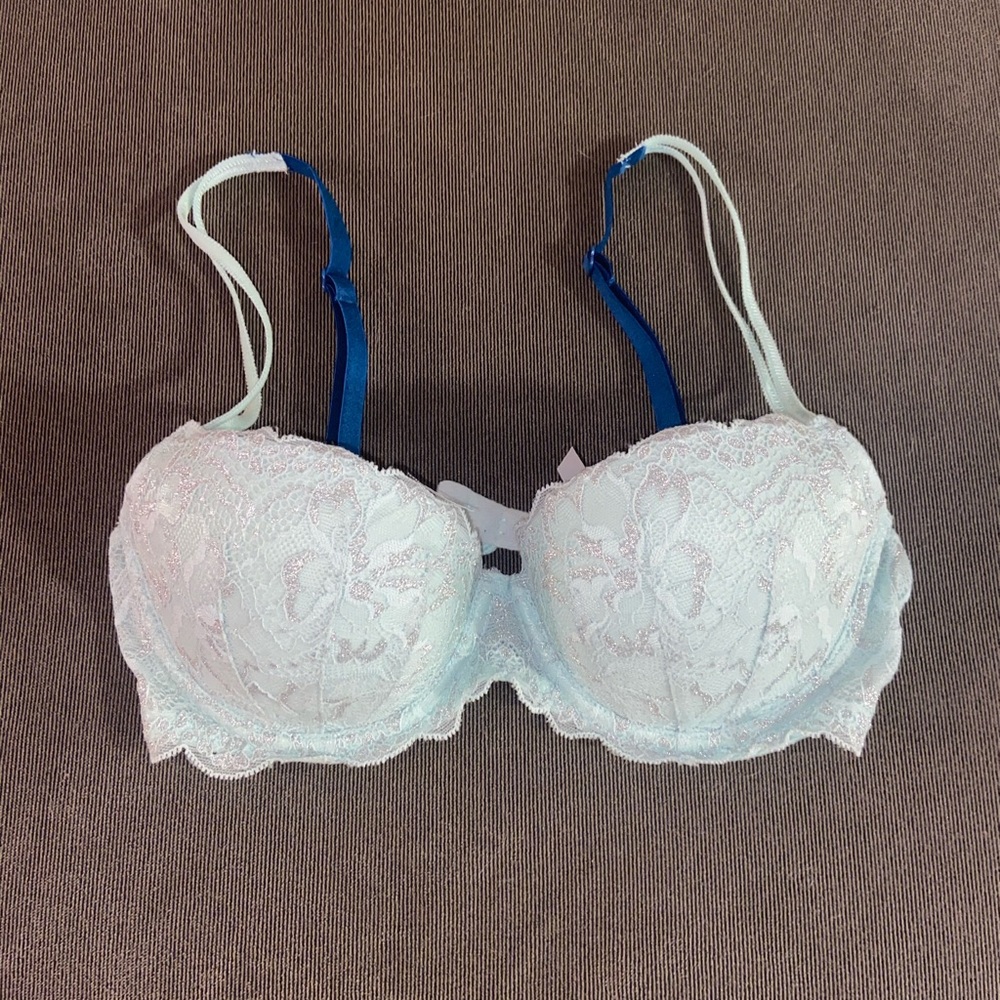 VS date push up bra